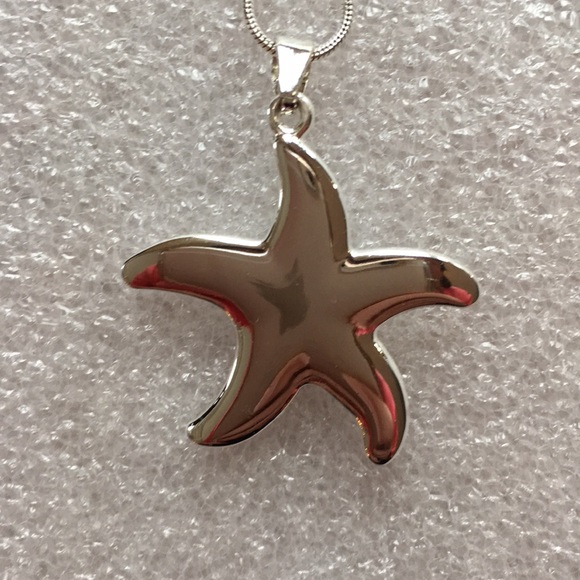 Starfish Necklace - Picture 7 of 8